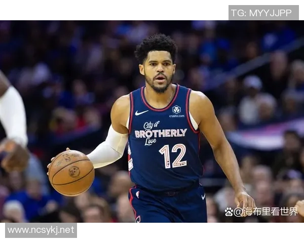 76人记者评乔治：上季糟糕仍属首发级别