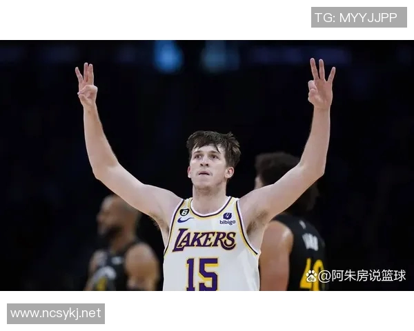 23年曾考虑为其报价4年1亿!湖记:休赛期马刺会再次追求里夫斯 23年曾考虑为其报价4年1亿!湖记:休赛期马刺会再次追求里夫斯