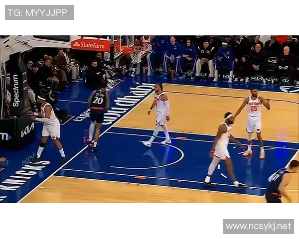 场均7分2.5板！Haynes：快船将后卫桑德斯的双向合同转为正式合同